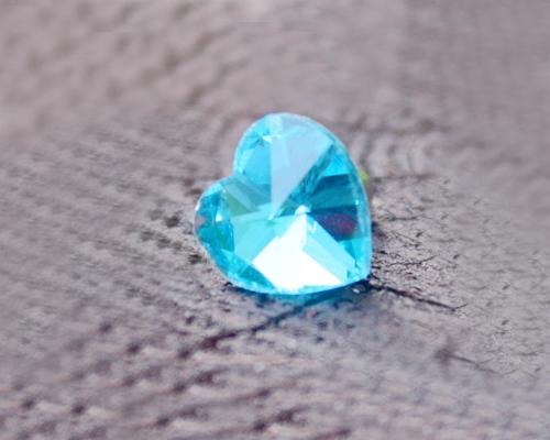 Bling Heart Crystal Headphone Jack Plug - Blue